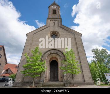 Église paroissiale de St Andreas, construite entre 1846 et 1853 dans un style néo-roman, Wassermungenau, moyenne Franconie, Bavière, Allemagne Banque D'Images