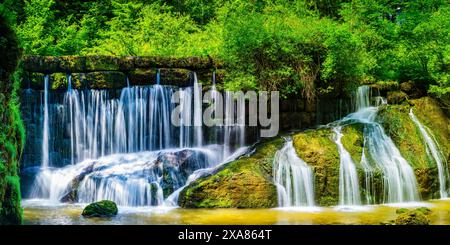 Cascade de Geratser, près de Rettenberg, Allgaeu, Bavière, Allemagne Banque D'Images