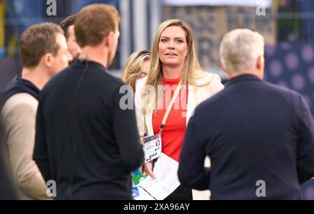 Julia Scharf, Moderatorin, Sportmoderatorin, Das Erste, ARD, dans le match amical ALLEMAGNE - UKRAINE 0-0 DEUTSCHLAND - UKRAINE en préparation pour les Championnats d'Europe 2024 le 3 juin 2024 à Nuernberg, Allemagne. Photographe : ddp images/STAR-images crédit : ddp Media GmbH/Alamy Live News Banque D'Images