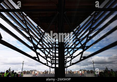 Saint Denis. 5 juin 2024. La photo prise le 5 juin 2024 montre le Centre aquatique Olympique de Saint Denis, près de Paris, France. Crédit : Gao Jing/Xinhua/Alamy Live News Banque D'Images