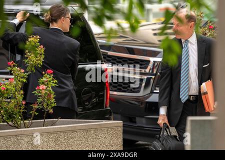 Wilmington, États-Unis. 05 juin 2024. L'avocat Abbe Lowell arrive à la cour fédérale J. Caleb Boggs pour les accusations criminelles d'armes à feu de Hunter Biden à Wilmington, DE le mercredi 5 juin 2024. Photo de Ken Cedeno/UPI . Crédit : UPI/Alamy Live News Banque D'Images