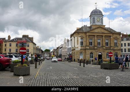 La place du marché de la ville écossaise de Kelso, Écosse, Royaume-Uni Banque D'Images