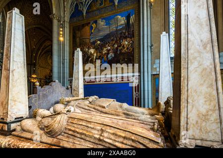 Tombe du roi Gustav Vasa (1496-1560) et de deux de ses trois épouses dans la cathédrale d'Uppsala. Domtrapphuset, Uppsala, Suède Banque D'Images