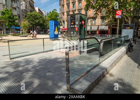 Station de métro Girona Barcelone, Espagne. Banque D'Images