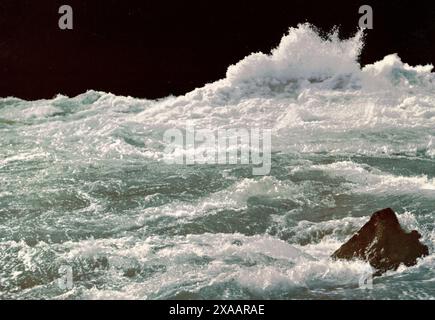 Whirlpool Rapids, Niagara Falls, New York, vers 1898 Banque D'Images