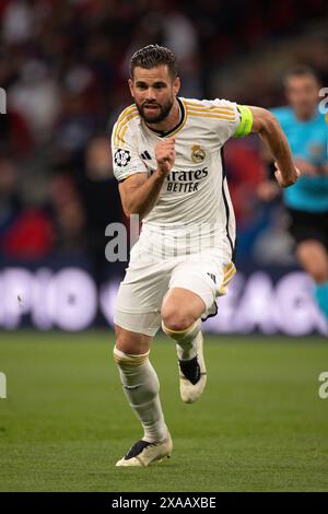 Nacho Fernandez (Real Madrid) lors de la finale de l'UEFA Champions League entre le Borussia Dortmund et le Real Madrid au stade de Wembley à Londres le samedi 1er juin 2024. (Photo : Pat Isaacs | mi News) crédit : MI News & Sport /Alamy Live News Banque D'Images