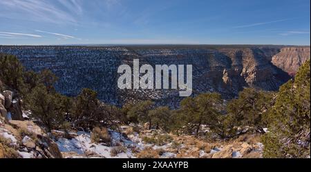 Les falaises du Waldron Canyon à l'ouest de Hermits reposent en hiver, Grand Canyon, Arizona, États-Unis d'Amérique, Amérique du Nord Banque D'Images