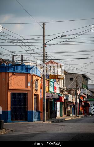 Rue colorée à Santa Ana, El Salvador Banque D'Images