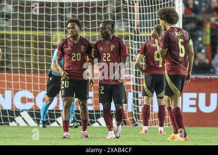 Bruxelles, Belgique. 05 juin 2024. Les belges lois Openda et Jeremy Doku réagissent lors d'un match amical entre l'équipe belge de football Red Devils et l'équipe nationale du Monténégro, au stade Roi Baudouin (stade Roi Baudouin - Koning Boudewijnstadion), à Bruxelles, mercredi 05 juin 2024. Les Red Devils se préparent pour les prochains Championnats d'Europe Euro 2024 en Allemagne. BELGA PHOTO BRUNO FAHY crédit : Belga News Agency/Alamy Live News Banque D'Images