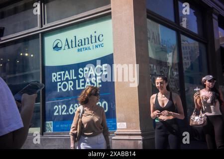 Espace de vente au détail à louer à Chelsea à New York le vendredi 24 mai 2024. (© Richard B. Levine) Banque D'Images