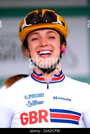 La Grande-Bretagne Elinor Barker est en avance sur la première étape du Lloyds Bank Women Tour of Britain 2024 de Welshpool à Llandudno. Date de la photo : jeudi 6 juin 2024. Banque D'Images