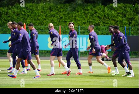 Jack Grealish d'Angleterre (au centre) lors d'une séance d'entraînement à Tottenham Hotspur Training session, Londres. Date de la photo : jeudi 6 juin 2024. Banque D'Images