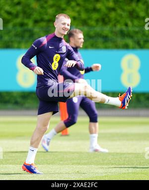 Adam Wharton d'Angleterre lors d'une séance d'entraînement à Tottenham Hotspur Training session, Londres. Date de la photo : jeudi 6 juin 2024. Banque D'Images