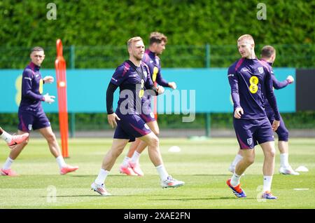 Les Anglais Jarrod Bowen et Adam Wharton lors d'une session d'entraînement à Tottenham Hotspur Training session, Londres. Date de la photo : jeudi 6 juin 2024. Banque D'Images