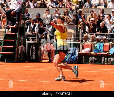 Paris, France. 6 juin 2024. La joueuse Laura Siegemund (GER) lors de la finale mixte de l'Open de France du Grand Chelem 2024 à Roland Garros, Paris, France. Frank Molter/Alamy Live News Banque D'Images