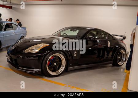 Retro Havoc 2024 est un événement annuel célébrant les voitures anciennes et classiques. L'événement a eu lieu dans le stationnement commercial de la Curve. Banque D'Images