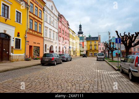 2022-04-21 Broumov. place de la ville rynek pokoju. République tchèque Banque D'Images