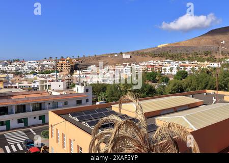 Morro Jable ville, située au sud de l'île de Fuerteventura par l'océan Atlantique d'en haut, Espagne Banque D'Images