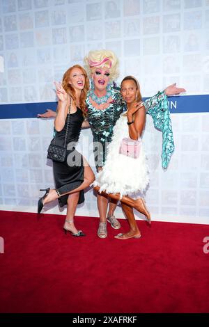 Anna Ermakova, Olivia Jones und Angela Ermakova BEI der Bertelsmann Party AM 6.06.2024 à Berlin Banque D'Images