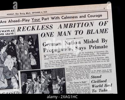 Titre "ambition imprudente d'un homme à blâmer" dans le Daily mail (réplique) 4 septembre 1939, sur le déclenchement de la seconde Guerre mondiale. Banque D'Images