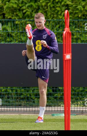 Enfield, Royaume-Uni. 06 juin 2024. Angleterre Adam Wharton lors de la session d'entraînement en Angleterre avant le Friendly International vs Iceland au Tottenham Hotspur Training Ground, Enfield, Angleterre, Royaume-Uni le 6 juin 2024 crédit : Every second Media/Alamy Live News Banque D'Images