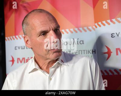 Athènes, Grèce. 04 juin 2024. Le fondateur et chef du parti MeRA25 Yanis Varoufakis assiste au rassemblement final du parti avant les élections européennes. L'Europe devrait organiser des élections législatives entre le 6 et le 9 juin. (Photo de Dimitris Aspiotis/Pacific Press) crédit : Pacific Press Media production Corp./Alamy Live News Banque D'Images