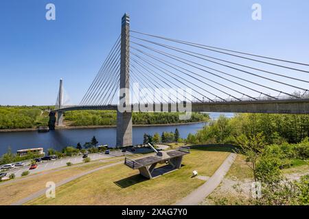 Pont Penobscot Narrows dans le Maine Banque D'Images