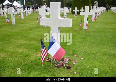 France. 06 juin 2024. Cimetière AMÉRICAIN près de Colleville-sur-mer Normandie. 06.06.2024 France (photo par Aleksy Witwicki/Sipa USA) crédit : Sipa USA/Alamy Live News Banque D'Images