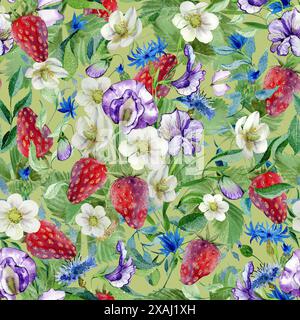 pois doux et fleurs de bleuet dans un bouquet avec des fraises mûres, des bourgeons et du feuillage, sans couture Banque D'Images