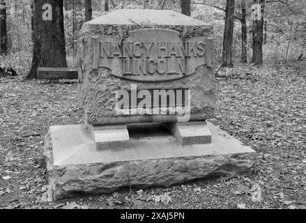 Nancy Hanks Lincoln marqueur funéraire au Lincoln Boyhood National Memorial, Lincoln City, Indiana, États-Unis. Banque D'Images