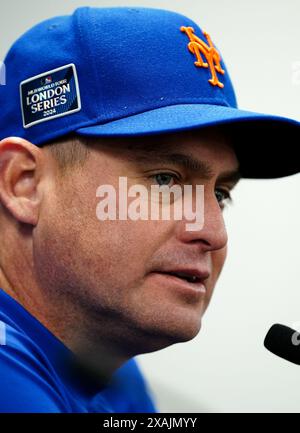 Carlos Mendoza, l'entraîneur des New York mets, lors d'une journée d'entraînement avant le match de la MLB London Series au London Stadium, à Londres. Date de la photo : vendredi 7 juin 2024. Banque D'Images