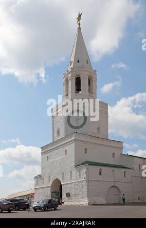 Kazan, Russie - 10 juillet 2018 : la Tour Spasskaya à l'entrée du Kremlin de Kazan. Banque D'Images