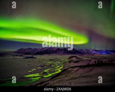 Aurores boréales au-dessus de la lagune glaciaire de Jökulsarlon, Islande Banque D'Images