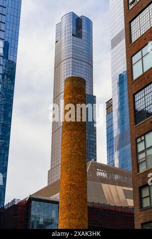 Gratte-ciel fascinants à Hudson Yards, Midtown Manhattan, New York, États-Unis. Midtown Manhattan est la partie centrale de la ville de New York a Banque D'Images