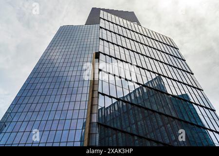 Gratte-ciel fascinants à Hudson Yards, Midtown Manhattan, New York, États-Unis. Midtown Manhattan est la partie centrale de la ville de New York a Banque D'Images