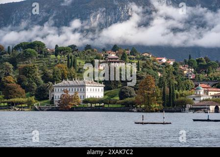 BELLAGIO, ITALIE - 02 OCTOBRE 2023 - Villa Melzi d Eril à Bellagio au bord du lac de Côme, Italie Banque D'Images