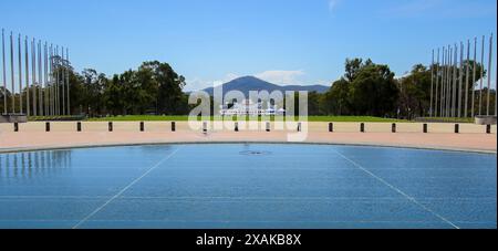 Vue du Mont Ainslie depuis le Parlement australien sur Capital Hill à Canberra, territoire de la capitale australienne Banque D'Images