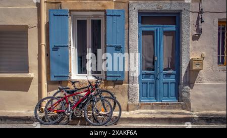 Entrée de maison à Salleles d'Aude, France Banque D'Images