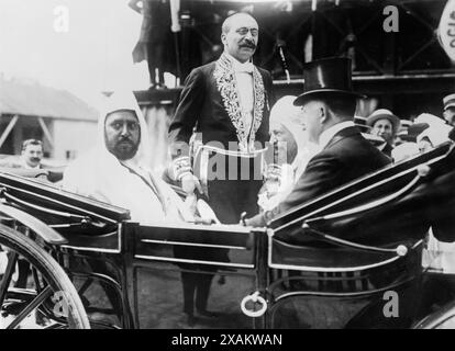 Sultan Mulai Hafid à Marseille, entre 1910 et 1915. Banque D'Images