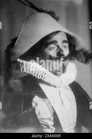 Amato comme "Cyrano", entre c1910 et c1915. Probablement montre le chanteur d'opéra italien Pasquale Amato (1878-1942) qui a chanté avec le Metropolitan Opera de 1908 à 1921. Banque D'Images