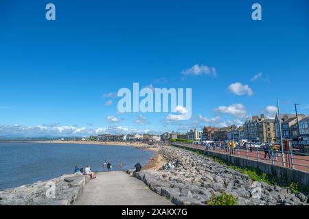 Plage à marée haute, Morecambe, Lancashire, UK Banque D'Images