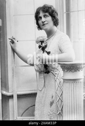 Virginia Schaeffer, entre c1910 et c1915. Banque D'Images