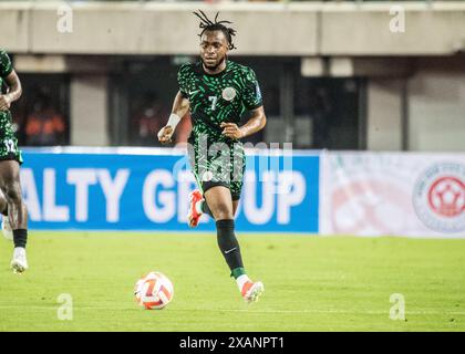 ADEMOLA LOOKMAN. NIGERIA VS AFRIQUE DU SUD, 1RE MANCHE FIFA WORLDCUP, QUALIFICATION CAF, GROUPE C. Banque D'Images