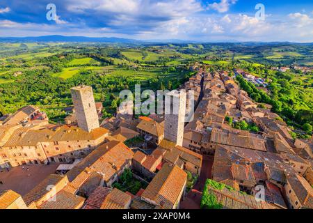 San Gimignano, province de Sienne. Vue aérienne de la ville. Toscane, Italie. Banque D'Images