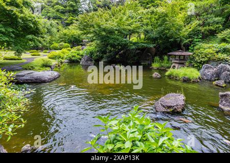 International House Garden a été désigné par le célèbre architecte paysagiste Ogawa Jihei en 1929 pour un manoir qui occupait la propriété avant la co Banque D'Images