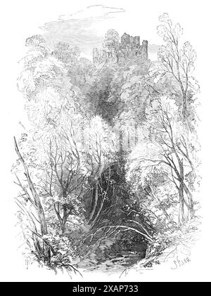 Le chemin de fer de la vallée du Devon en Écosse : Castle Campbell, 1869. 'À la tête du glen, et couronnant ce qui semble un rocher presque inaccessible, se dresse la belle vieille ruine du château Gloom, ou château Campbell. C'est un lieu de grande antiquité, construit à différentes époques ; mais quand, et par qui, n'est pas connu... Château Gloom était en possession des Campbells à partir d'une période très précoce, étant venu à eux par mariage. En 1489, par une loi du Parlement écossais, le nom a été changé en Castle Campbell, par lequel il a depuis été généralement connu... Gloom est dérivé d'un mot celtique signifiant une crête; Banque D'Images