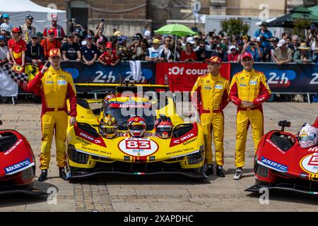 Le Mans, France, 08 juin 2024 #83 Ferrari AF Corse (ITA) Ferrari 499P (HY) - Robert Kubica (POL) / Robert Shwartzman (ISR) / Yifei Ye (CHN) pendant la Banque D'Images