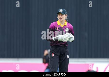 Birmingham, Royaume-Uni. 08 juin 2024. Amy Jones lors de la Charlotte Edwards Cup match entre Central Sparks et Northern Diamonds à Edgbaston Cricket Ground, Birmingham, Angleterre le 8 juin 2024. Photo de Stuart Leggett. Utilisation éditoriale uniquement, licence requise pour une utilisation commerciale. Aucune utilisation dans les Paris, les jeux ou les publications d'un club/ligue/joueur. Crédit : UK Sports pics Ltd/Alamy Live News Banque D'Images