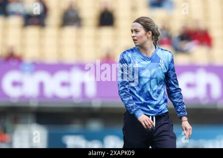 Birmingham, Royaume-Uni. 08 juin 2024. Rachel Slater se prépare à jouer lors de la Charlotte Edwards Cup match entre Central Sparks et Northern Diamonds à Edgbaston Cricket Ground, Birmingham, Angleterre, le 8 juin 2024. Photo de Stuart Leggett. Utilisation éditoriale uniquement, licence requise pour une utilisation commerciale. Aucune utilisation dans les Paris, les jeux ou les publications d'un club/ligue/joueur. Crédit : UK Sports pics Ltd/Alamy Live News Banque D'Images