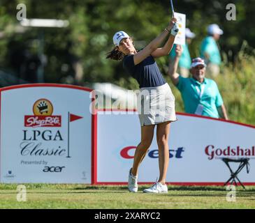 Galloway, NJ, États-Unis. 8 juin 2024. Albane Valenzuela, de Suisse, participe au ShopRite LPGA Classic à Galloway, NJ Mike Langish/CSM/Alamy Live News Banque D'Images